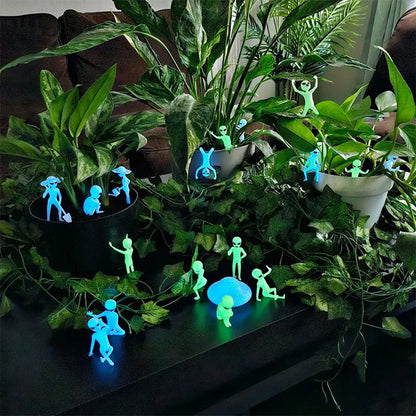 Glow In The Dark Alien Elf Figures